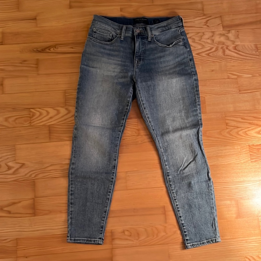 Lucky Brand skinny jeans